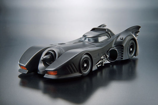 Isola dei Collezionisti - BANDAI BATMAN 1989 BATMOBILE 1/35 MODEL KIT - 1